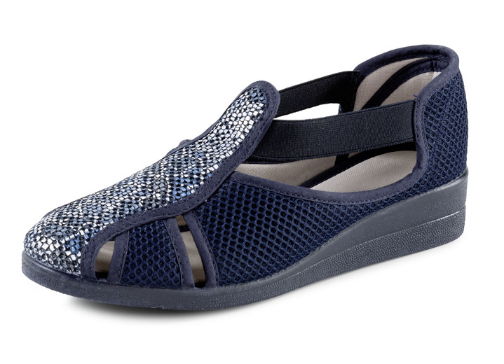 Slipper & Schnürschuhe - Slipper mit luftigen Durchbrüchen, in Größe 036 bis 042, in Farbe WEISS Ansicht 4