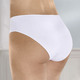 - Viererpack Slips mit besonders flachen Abschlüssen, in Größe 036 bis 048, in Farbe WEISS – Farbe WEISS – Ansicht 1