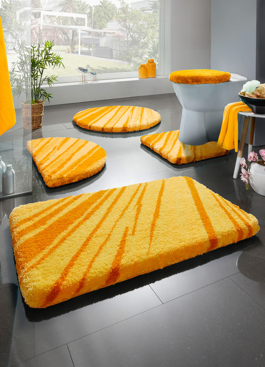 Kleine Wolke - Badgarnitur von Kleine Wolke, in Größe 100 (Vorleger halbrund, 50/ 80 cm) bis 112 (WC-Deckelbezug, 47/ 50 cm), in Farbe AQUA Ansicht 2