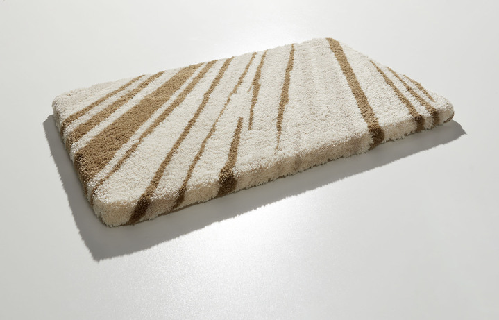 Kleine Wolke - Badgarnitur von Kleine Wolke Ansicht 7 Kleine Wolke - Badgarnitur von Kleine Wolke, in Größe 100 (Vorleger halbrund, 50/ 80 cm) bis 112 (WC-Deckelbezug, 47/ 50 cm), in Farbe AQUA Ansicht 7