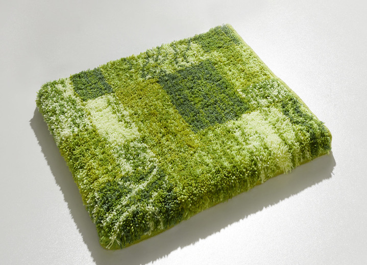 Badgarnituren - Supersofte Badvorleger aus dem Hause Grund, in Größe 100 (Vorleger halbrund, 50/ 80 cm) bis 112 (WC-Deckelbezug, 47/ 50 cm), in Farbe GRÜN Ansicht 2
