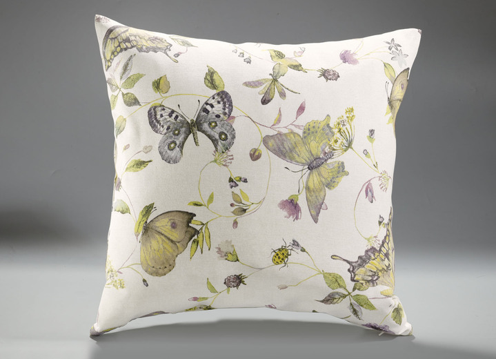 Tagesdecken - Tagesdecke und Kissenbezüge mit Schmetterlingsmotive, in Größe 873 (für Einzelbett, 135x210 cm) bis 924 (2 Kissenbezüge, 50x 50 cm), in Farbe BEIGE Ansicht 1