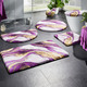 Badgarnituren - Badgarnitur in barfußweicher Qualität – Farbe AUBERGINE – Ansicht 1 Badgarnituren - Badgarnitur in barfußweicher Qualität, in Größe 100 (Vorleger halbrund, 50/ 80 cm) bis 112 (WC-Deckelbezug, 47/ 50 cm), in Farbe BLAU – Farbe AUBERGINE – Ansicht 1