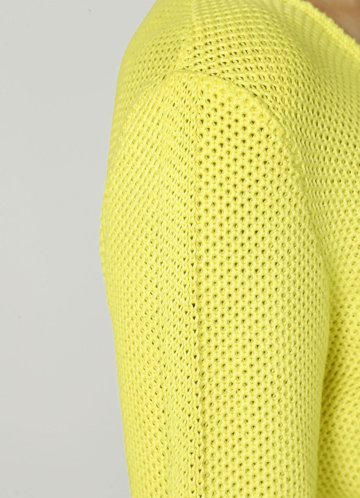 Basics - Pullover in dekorativer Struktur, in Größe 038 bis 052, in Farbe GELB Ansicht 5