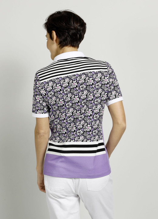 Shirts - Poloshirt mit Allovermuster, in Größe 038 bis 040, in Farbe SCHWARZ-LILA Ansicht 2