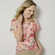 Kurzarm - Shirt mit farbenfrohem Mustermix – Farbe ROT-ECRU – Ansicht 2 Kurzarm - Shirt mit farbenfrohem Mustermix, in Größe 038 bis 050, in Farbe ROT-ECRU – Farbe ROT-ECRU – Ansicht 2