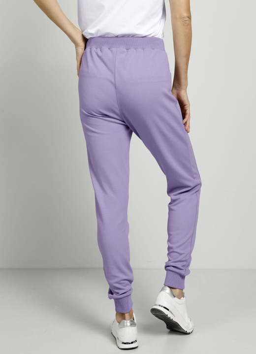 Hosen - Hose im Joggpant-Style, in Größe 038 bis 050, in Farbe LILA-WEISS Ansicht 5