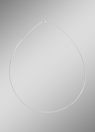 Eleganter Omega-Halsreif aus Silber