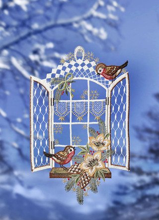 Fensterbild aus echter Plauener Spitze