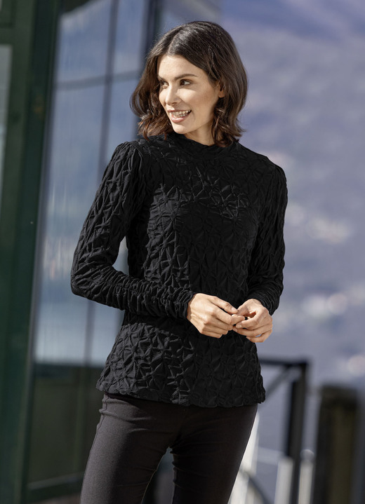 Langarm - Shirt mit Stehkragen in 2 Farben, in Größe 034 bis 052, in Farbe BEERE Ansicht 3