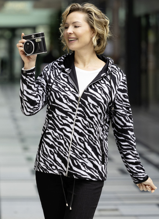 Strickjacken - Strickjacke mit Kapuze, in Größe 038 bis 054, in Farbe SCHWARZ-WEISS Ansicht 2