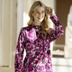 Langarm - Shirt mit weichem Griff – Farbe MAGENTA-LILA-MULTICOLOR – Ansicht 2 Langarm - Shirt mit weichem Griff, in Größe 038 bis 054, in Farbe ROYALBLAU-HELLBLAU-MULTICOLOR – Farbe MAGENTA-LILA-MULTICOLOR – Ansicht 2