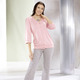 34-Arm - Shirtbluse mit durchgehender Knopfleiste in 2 Farben – Farbe ROSÉ – Ansicht 2 34-Arm - Shirtbluse mit durchgehender Knopfleiste in 2 Farben, in Größe 036 bis 052, in Farbe ROSÉ – Farbe ROSÉ – Ansicht 2