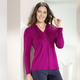 Shirts - Poloshirt mit kurzer Zierknopfleiste in 3 Farben – Farbe FUCHSIA – Ansicht 2 Shirts - Poloshirt mit kurzer Zierknopfleiste in 3 Farben, in Größe 036 bis 054, in Farbe SCHWARZ – Farbe FUCHSIA – Ansicht 2