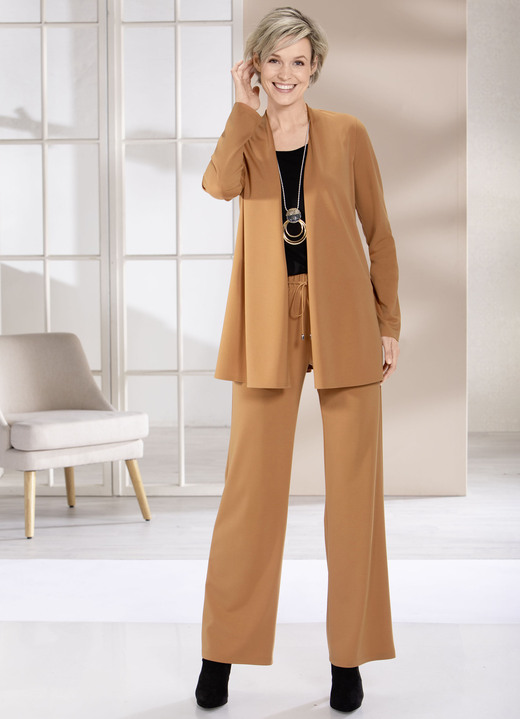 Hosen in Schlupfform - Angesagte Hose in modischer Weite, in Größe 018 bis 052, in Farbe BEIGE Ansicht 10