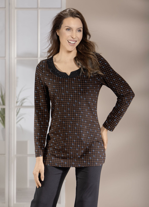 Langarm - Shirt mit raffiniertem Halsausschnitt, in Größe 038 bis 054, in Farbe SCHWARZ-MESSING Ansicht 3