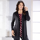Langarm - Longshirt in 2-in-1 Optik – Farbe SCHWARZ-ROT-ECRU – Ansicht 2 Langarm - Longshirt in 2-in-1 Optik, in Größe 038 bis 048, in Farbe SCHWARZ-ROT-ECRU – Farbe SCHWARZ-ROT-ECRU – Ansicht 2