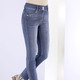 Hosen mit Knopf- und Reißverschluss - Shaping-Jeans in 4-Pocket-Form, in Größe 017 bis 050, in Farbe JEANSBLAU – Farbe JEANSBLAU – Ansicht 3