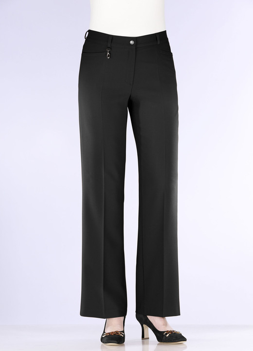 Hosen mit Knopf- und Reißverschluss - Elegante Hose mit apartem Zieranhänger, in Größe 019 bis 054, in Farbe COGNAC Ansicht 9