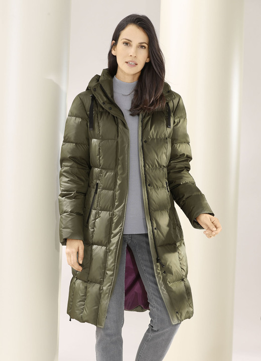 Daunenmäntel - Daunen-Kurzmantel mit abnehmbarer Kapuze, in Größe 034 bis 052, in Farbe SCHWARZ Ansicht 2