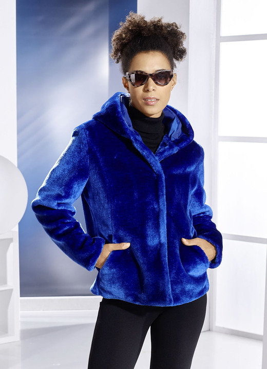 Kunstpelzjacken - Jacke aus kuschelweichem Kunstpelz Ansicht 2 Kunstpelzjacken - Jacke aus kuschelweichem Kunstpelz, in Größe 034 bis 052, in Farbe ROYALBLAU Ansicht 2