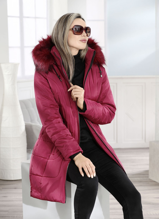 Wintermäntel - Kurzmantel mit 2-Wege-Reißverschluss, in Größe 036 bis 052, in Farbe KARMINROT Ansicht 2