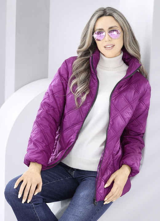 Winterjacken - Jacke mit Reißverschlusstaschen Ansicht 3 Winterjacken - Jacke mit Reißverschlusstaschen, in Größe 036 bis 052, in Farbe GRAFIT Ansicht 3