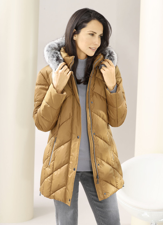 Winterjacken - Jacke mit abnehmbarem Kunstpelz-Besatz Ansicht 3 Winterjacken - Jacke mit abnehmbarem Kunstpelz-Besatz, in Größe 036 bis 054, in Farbe KARAMELL Ansicht 3
