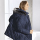 Damenmode - Jacke mit Reißverschluss an den Seitenschlitzen – Farbe NAVY Damenmode - Jacke mit Reißverschluss an den Seitenschlitzen, in Größe 036 bis 054, in Farbe NAVY