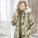 Winterjacken - Jacke mit Dessin in Kunstpelz-Optik – Farbe GRÜN-CREME – Ansicht 3 Winterjacken - Jacke mit Dessin in Kunstpelz-Optik, in Größe 036 bis 052, in Farbe GRÜN-CREME – Farbe GRÜN-CREME – Ansicht 3