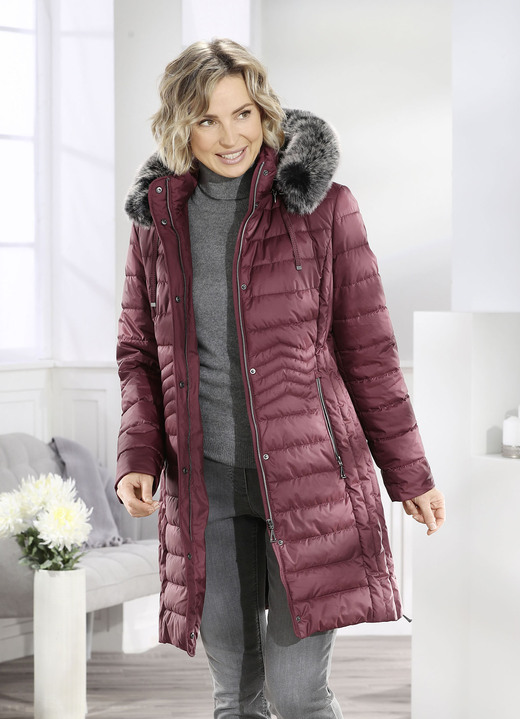 - Kurzmantel mit seitlicher Längssteppung, in Größe 038 bis 056, in Farbe KASTANIE Ansicht 3