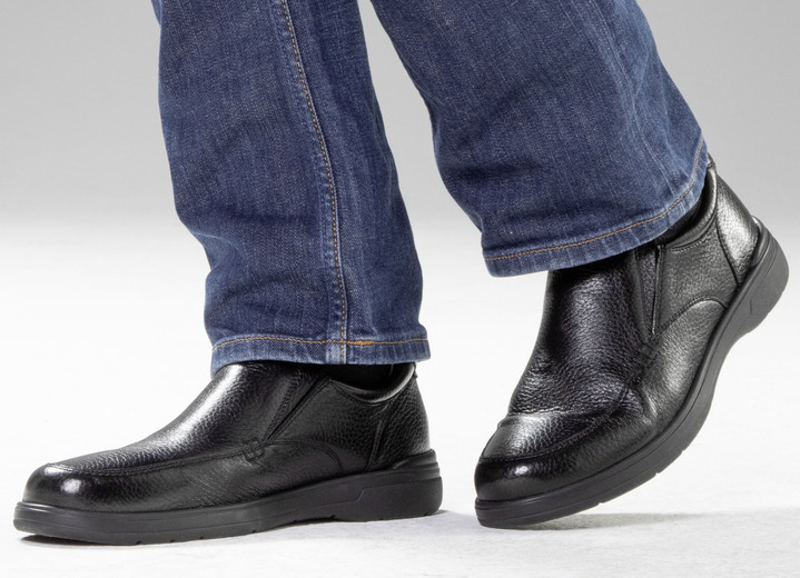 Slipper & Schnürschuhe - GINO GALANTE, klassische Herren-Slipper, aus Hirschleder, in Größe 040 bis 045, in Farbe SCHWARZ Ansicht 5