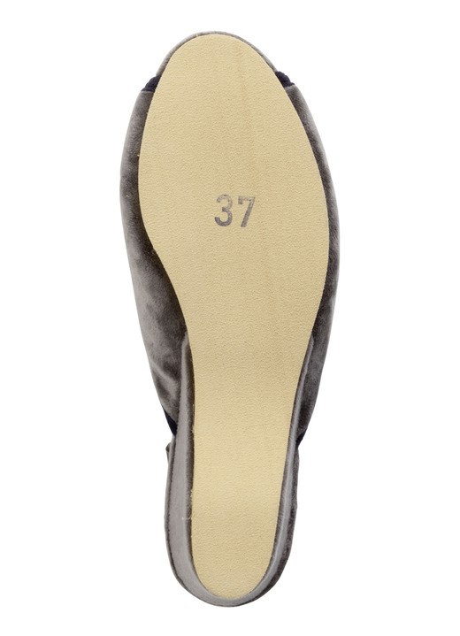 Hausschuhe - ELENA EDEN Samt-Pantolette mit Kontrast-Einfassung, in Größe 035 bis 041, in Farbe BLAU Ansicht 6