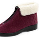 Hausschuhe - Haus-Stiefelette mit praktischem Front-Reißverschluss – Farbe BORDEAUX – Ansicht 1 Hausschuhe - Haus-Stiefelette mit praktischem Front-Reißverschluss, in Größe 037 bis 042, in Farbe BORDEAUX – Farbe BORDEAUX – Ansicht 1
