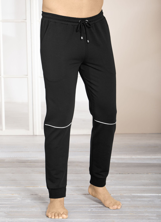 Freizeithosen - Hose mit Zierpaspel Ansicht 1 Freizeithosen - Hose mit Zierpaspel, in Größe 024 bis 062, in Farbe SCHWARZ Ansicht 1