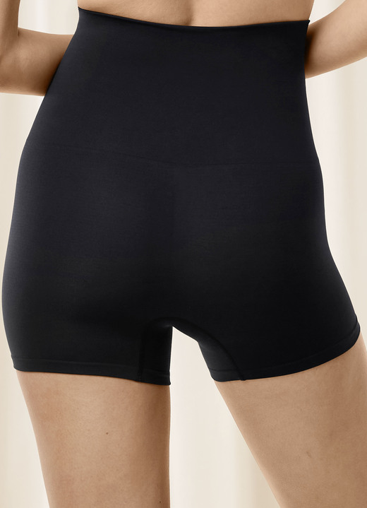 Miederhosen - Sanft formende Triumph Miederpants, in Größe 036 bis 046, in Farbe PUDER Ansicht 6