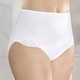 - Fünferpack Slips mit elastischen Spitzeneinsätzen, in Größe 040 bis 060, in Farbe WEISS – Farbe WEISS – Ansicht 1
