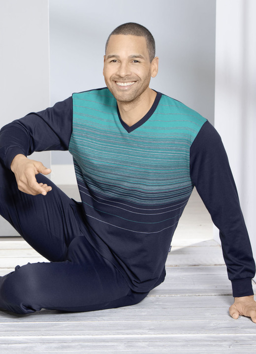 Schlafanzüge -  Hajo Klima Komfort Schlafanzug mit V-Ausschnitt und garngefärbtem Ringel, in Größe 046 bis 062, in Farbe MARINE-SMARAGDGRÜN Ansicht 2