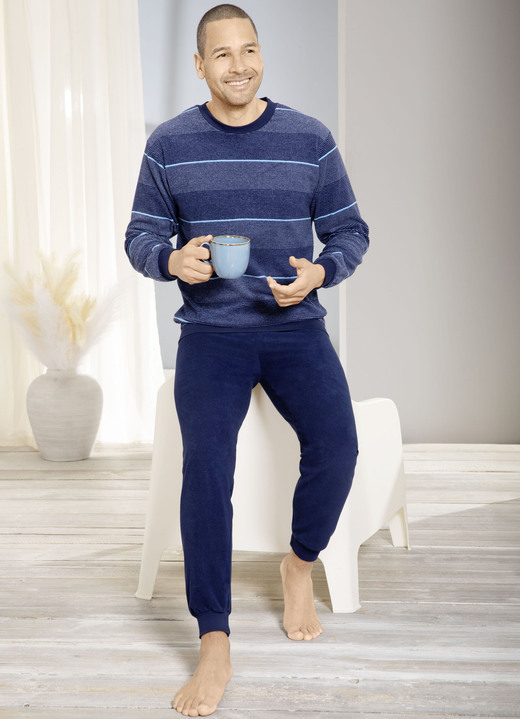 Schlafanzüge - Schlafanzug aus Frottierstretch mit Bündchenabschlüssen , in Größe 046 bis 060, in Farbe MARINE-BLAU Ansicht 2