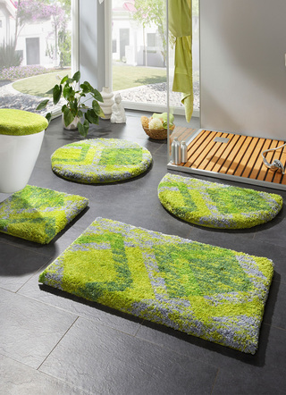 Badgarnituren - Moderne Badgarnitur aus dem Hause Grund, in Größe 100 (Vorleger halbrund, 50/ 80 cm) bis 112 (WC-Deckelbezug, 47/ 50 cm), in Farbe TERRA-GRAU – Farbe GRÜN-GRAU – Ansicht 