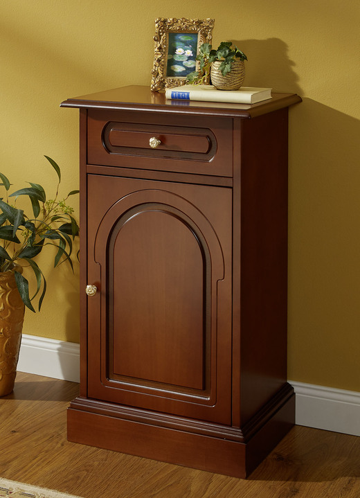 Kommoden - Möbelserie mit typisch italienischem Flair, in Farbe KIRSCHBAUM, in Ausführung Kommode, 1-türig Ansicht 4