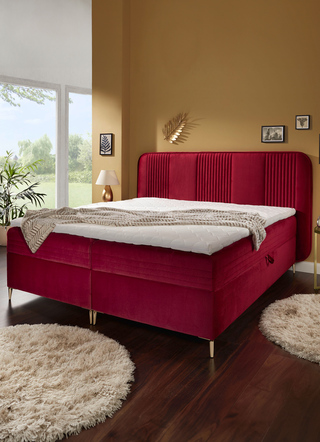 Boxspringbett mit Bettkasten und Topper