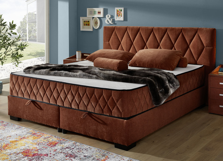 Boxspringbetten - Boxspringbett mit Wendematratze und Bettkasten, in Farbe COGNAC, in Ausführung Kopfteil mit Rautensteppung Ansicht 1