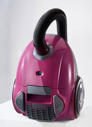 Mit Kabel - Bodenstaubsauger, in Farbe BEERE – Farbe BEERE – Ansicht 