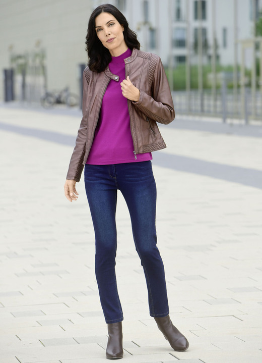 Hosen - Jeans mit Push-up-Effekt, in Größe 017 bis 050, in Farbe DUNKELBLAU Ansicht 5