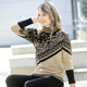 Langarm - Pullover in Jacquard-Dessin – Farbe BEIGE-SCHWARZ – Ansicht 2 Langarm - Pullover in Jacquard-Dessin, in Größe 036 bis 052, in Farbe ROT-SCHWARZ – Farbe BEIGE-SCHWARZ – Ansicht 2