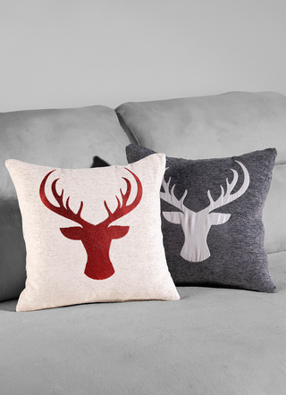 - Kissenbezug in Chenilleoptik, in Farbe CREME-ROT