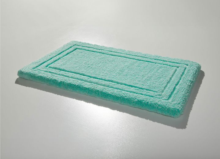 Badgarnituren - Badgarnitur mit rutschhemmender Rückseite, in Größe 100 (Vorleger halbrund, 50/ 80 cm) bis 110 (Hänge-WC-Garnitur, 2-teilig), in Farbe KARIBIKGRÜN Ansicht 1