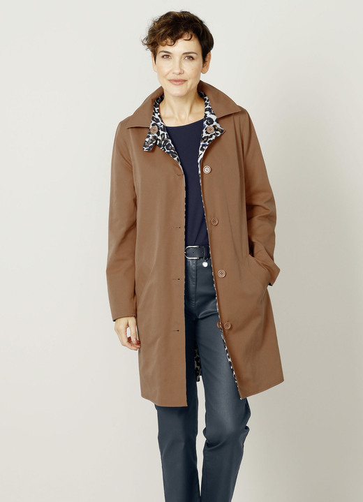 Lang - Wendemantel mit Animalprint, in Größe 020 bis 048, in Farbe KARAMELL-ECRU-BLAU Ansicht 2