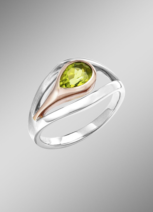 Ringe - Stilvolle Raffinesse: Damenring mit echt Peridot, in Größe 160 bis 220, in Farbe  Ansicht 1